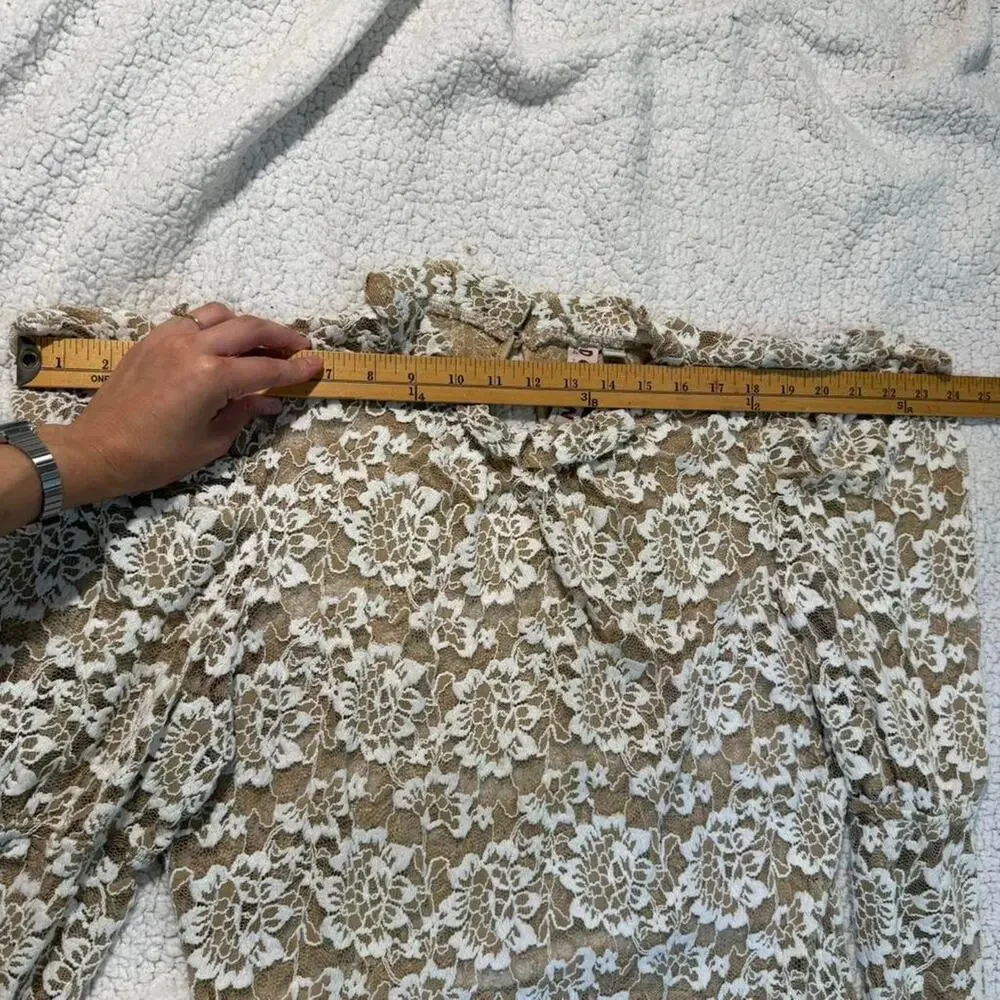 Anthropologie Beige Lace Floral Long-Sleeve Blouse